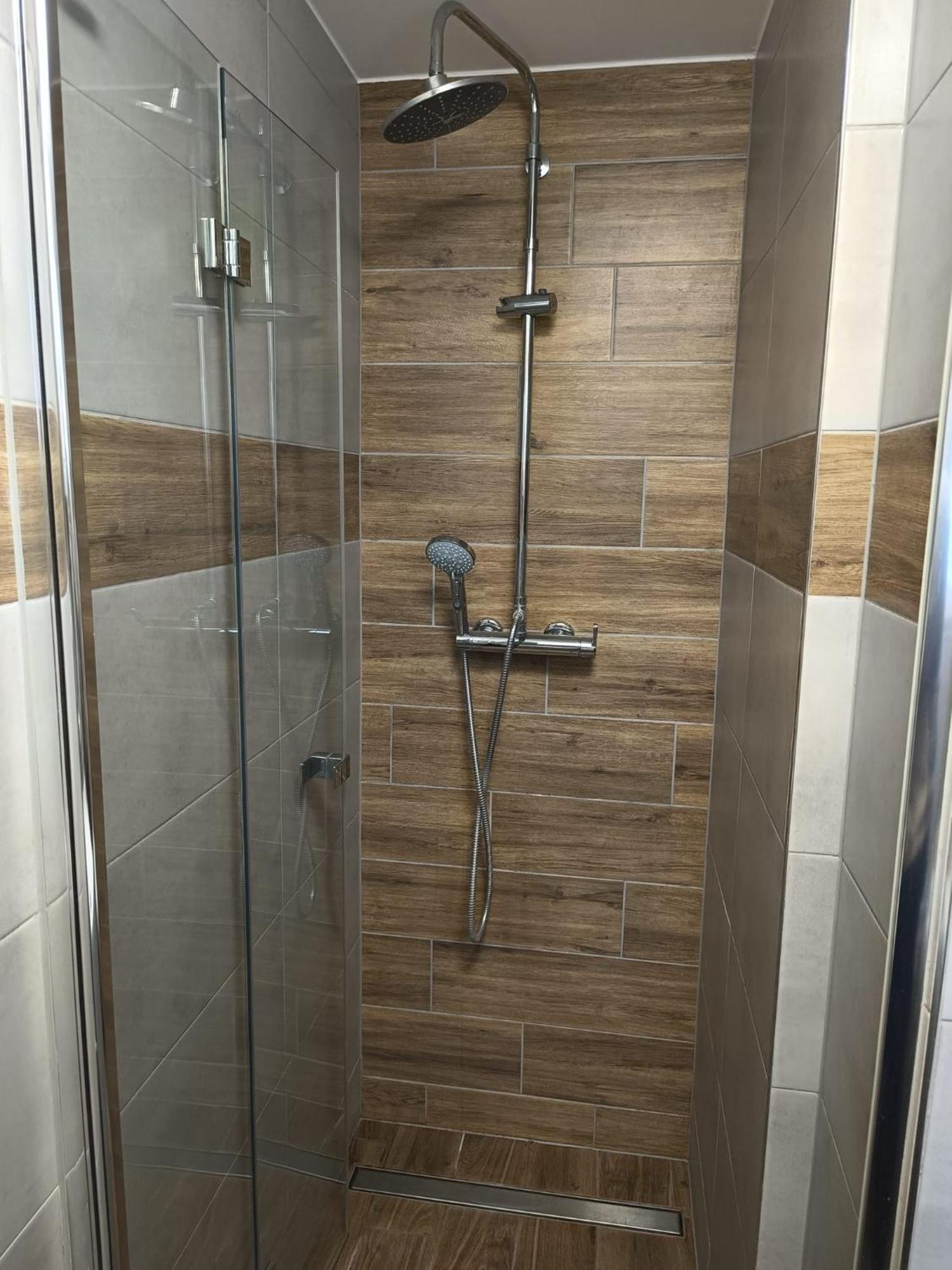 Apartament Japko กลีวิตเซ ภายนอก รูปภาพ